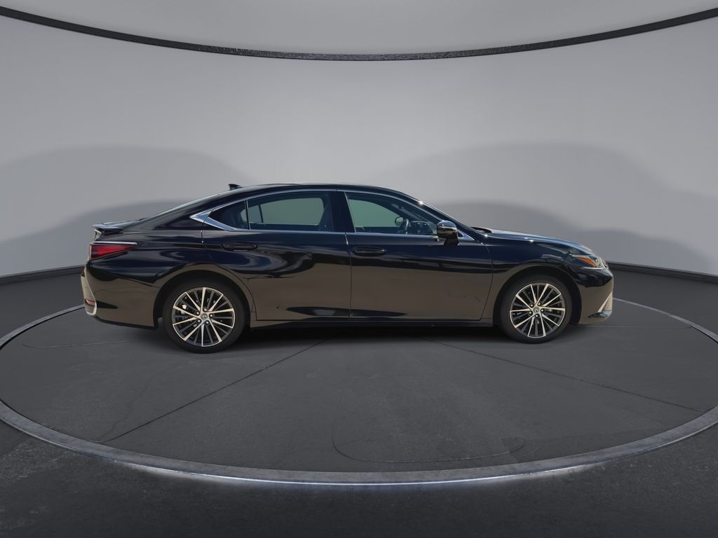Thumbnail: 2024 Lexus ES - 9