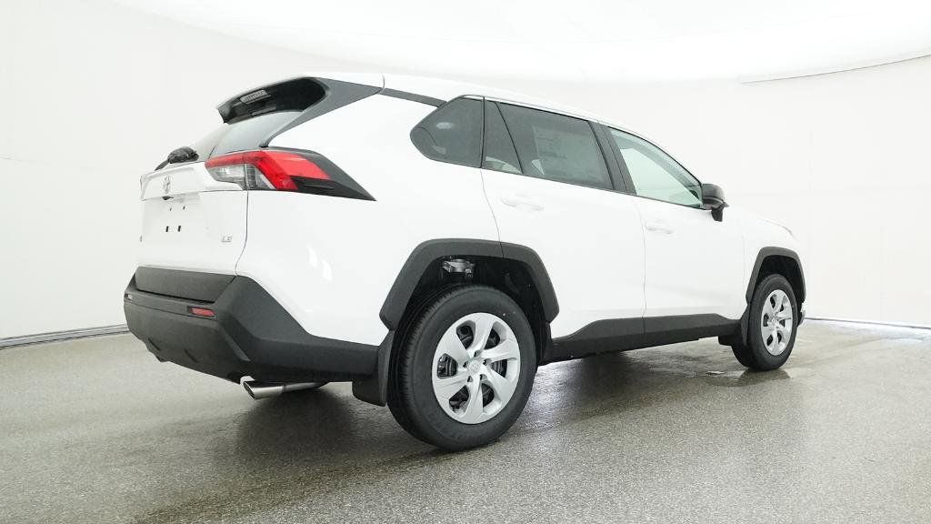 2025 Toyota RAV4 LE 29