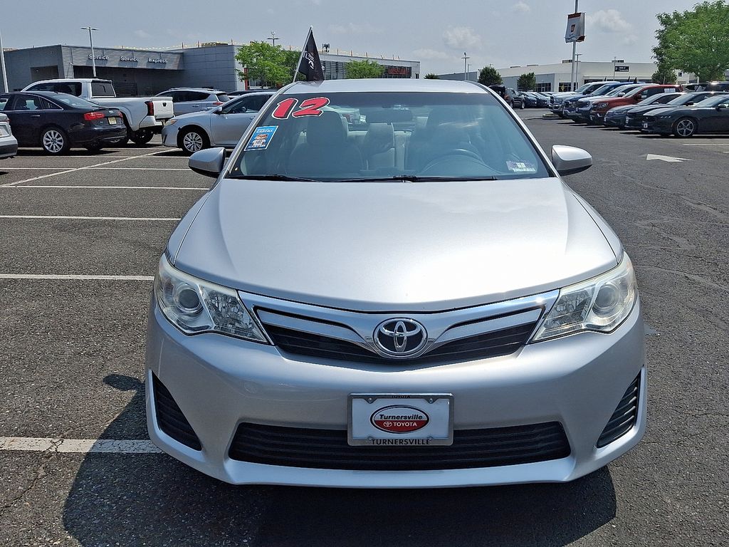 2012 Toyota Camry LE 2