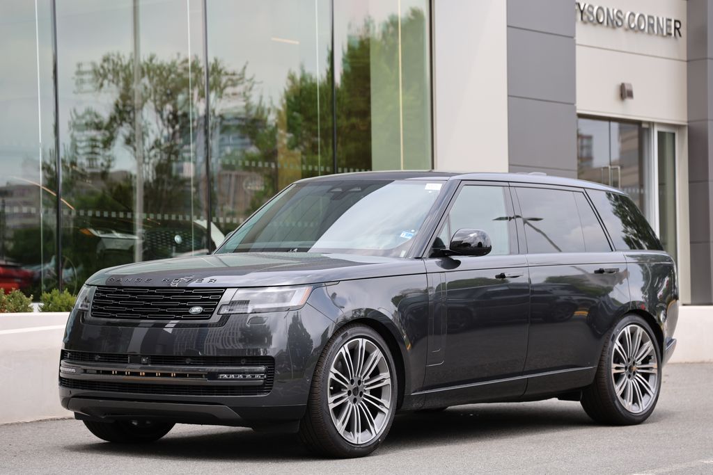 2026 Land Rover Range Rover SE