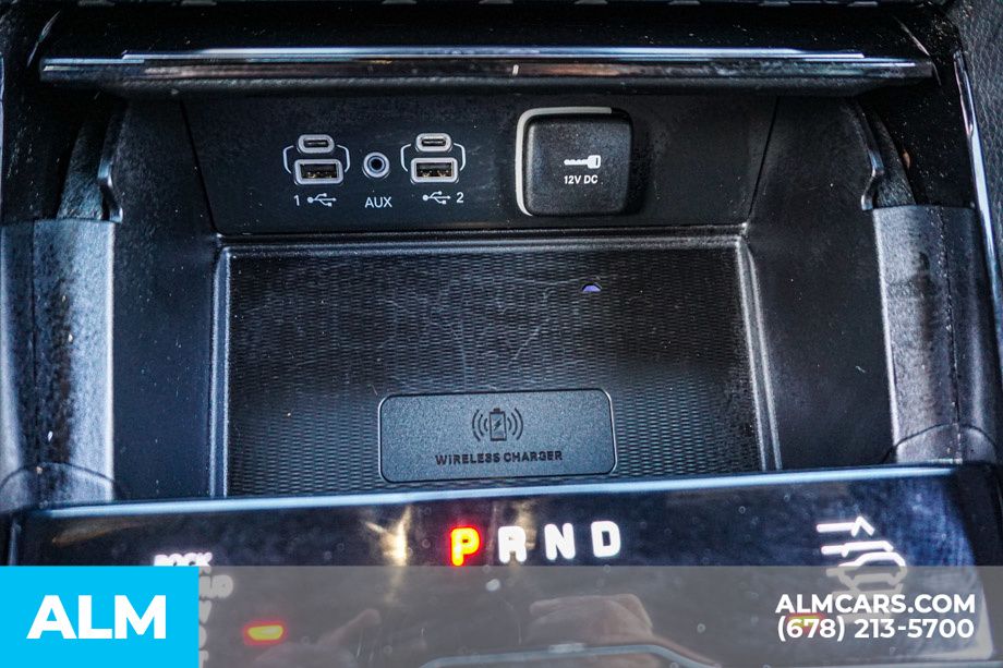 2023 Jeep Grand Cherokee Overland photo 39