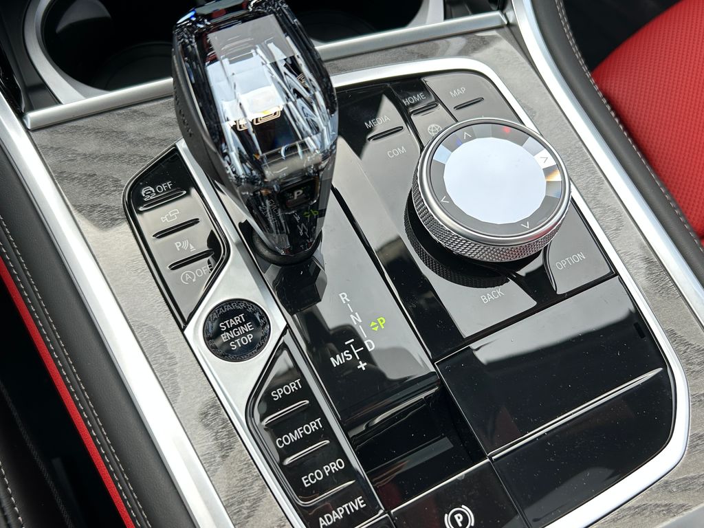 Thumbnail: 2026 BMW 8 Series - 27