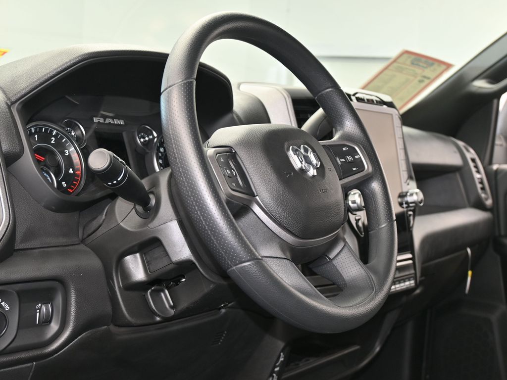 Used 2024 Granite Crystal Metallic Clearcoat Ram Tradesman image 13