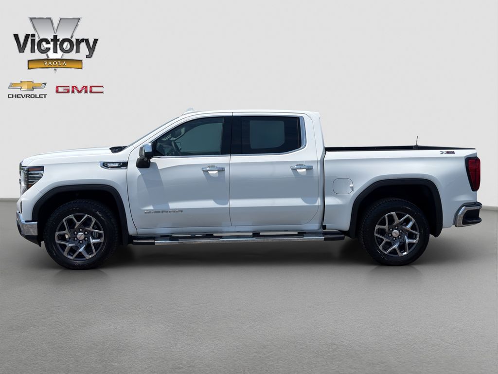 New 2026 White GMC SLT image 3