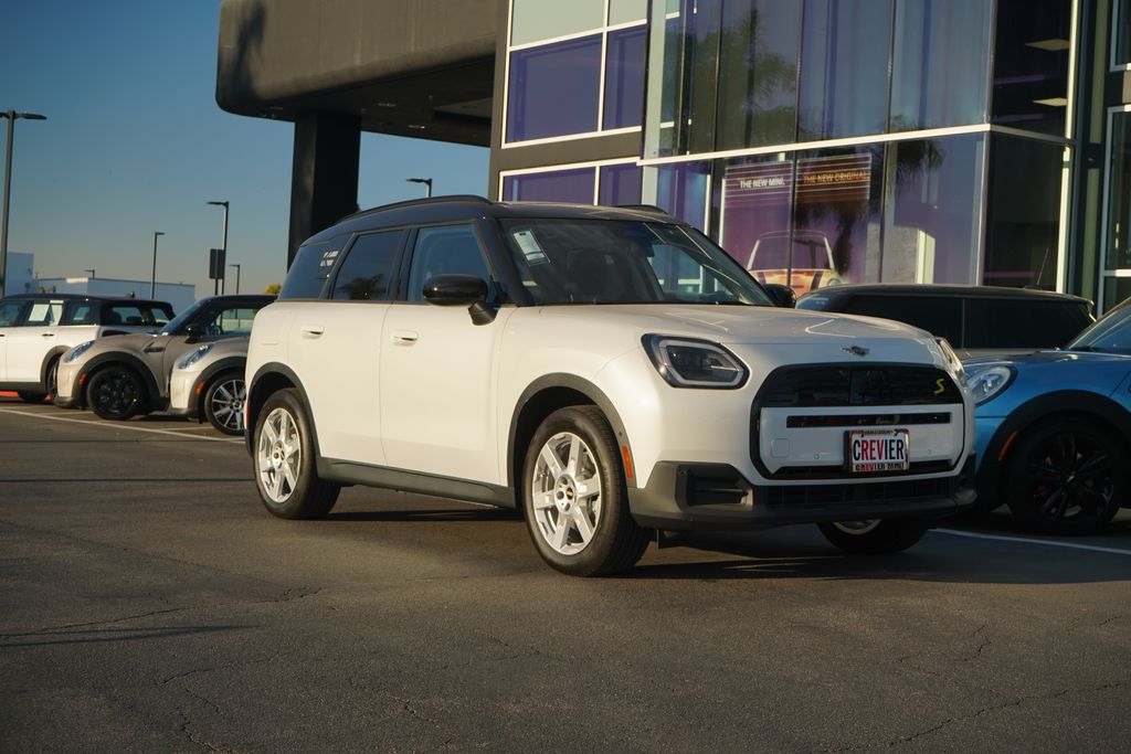 2025 MINI Cooper Countryman  4