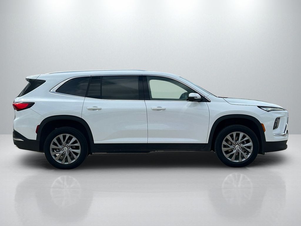 Used 2025 Buick Enclave SUV