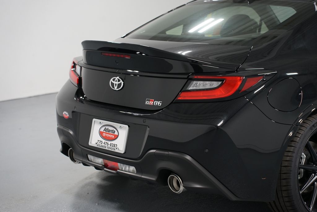 Thumbnail: 2025 Toyota GR86 - 9