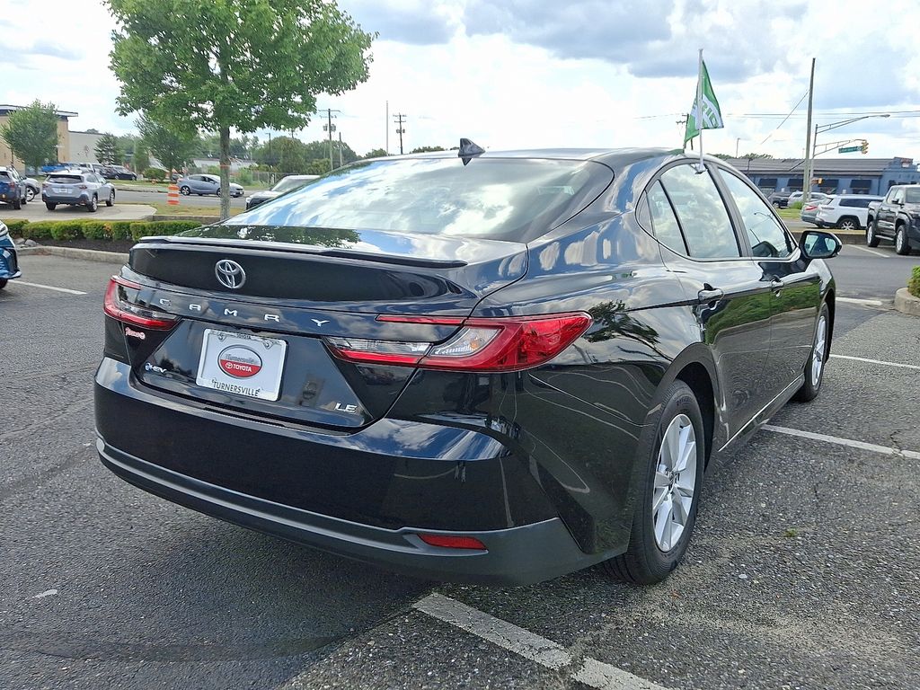 Thumbnail: 2025 Toyota Camry - 5
