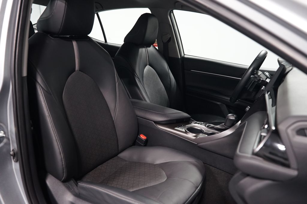 Thumbnail: 2023 Toyota Camry - 29