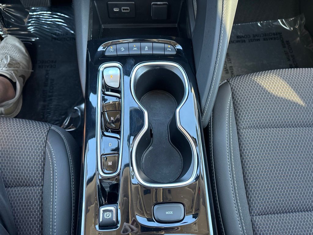 Used 2023 Buick Envision SUV