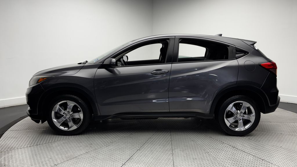 Thumbnail: 2018 Honda HR-V - 3
