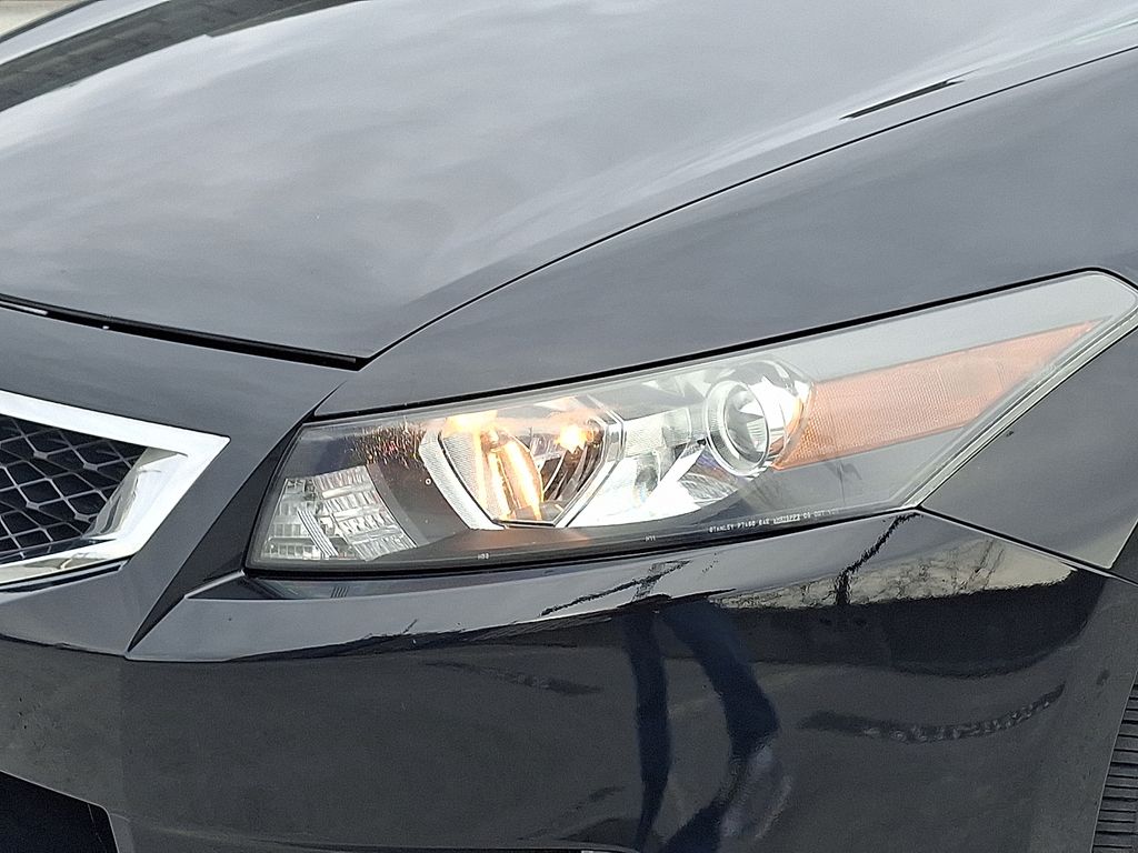 Thumbnail: 2010 Honda Accord - 12