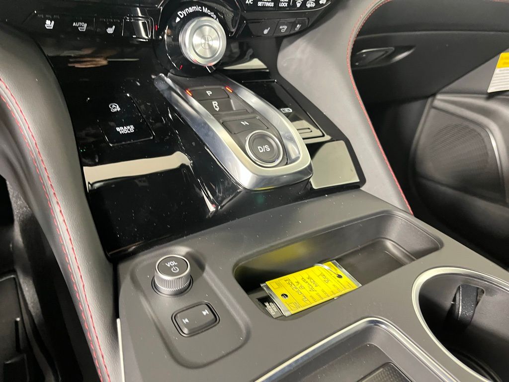 Thumbnail: 2026 Acura MDX - 31