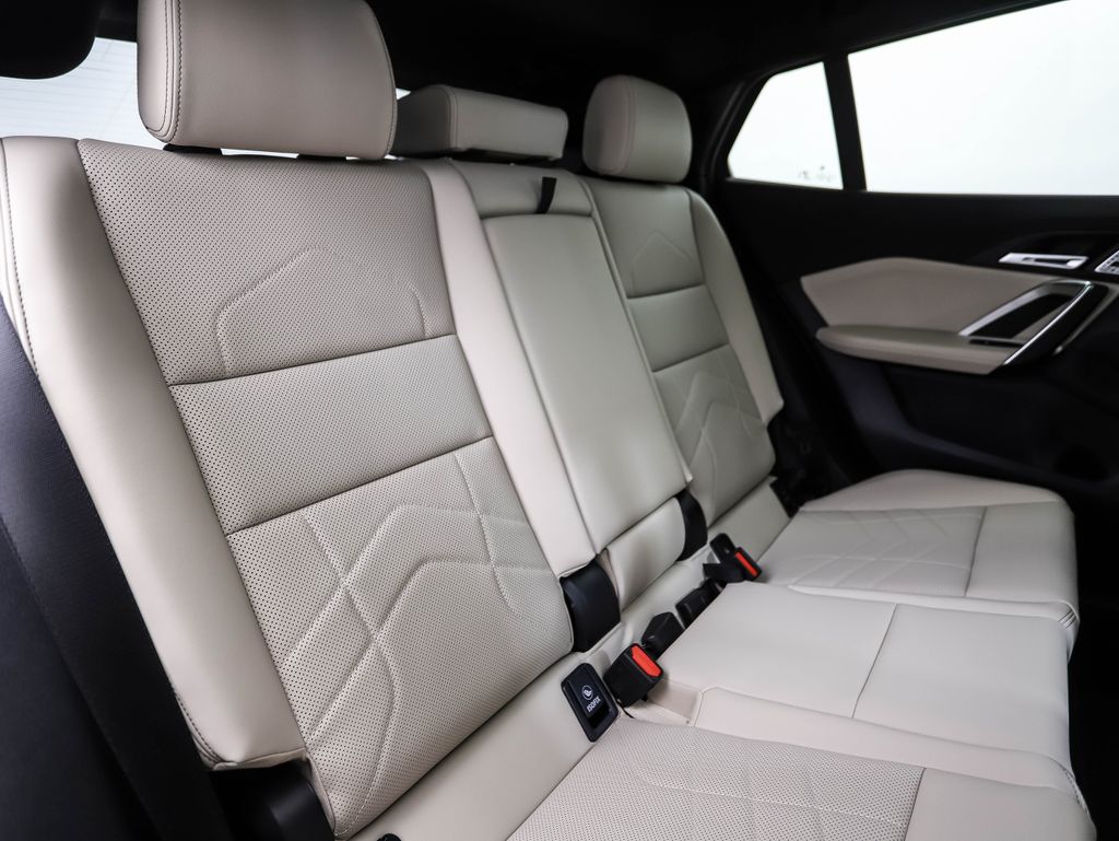 Thumbnail: 2025 BMW X2 - 26