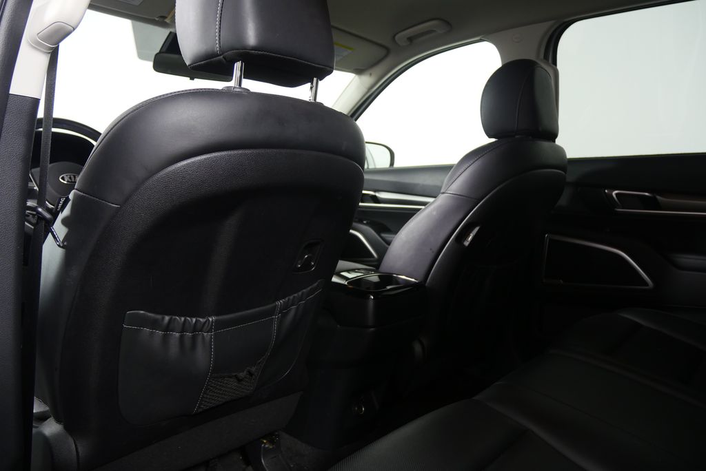 2021 Kia Telluride LX 18