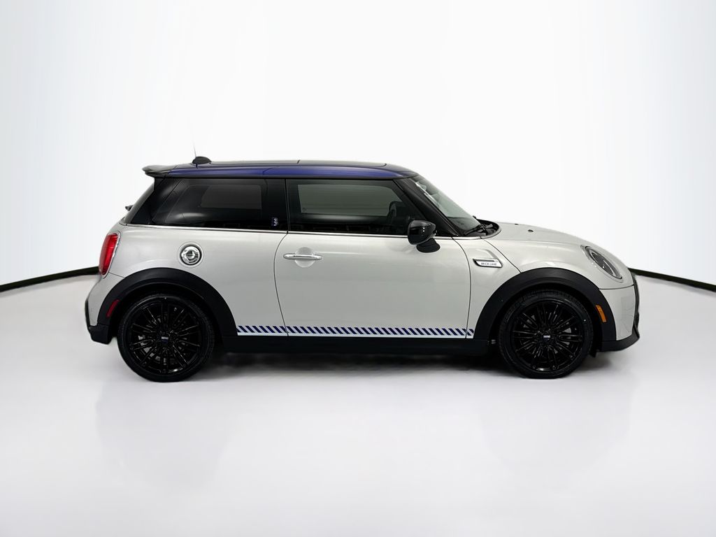 Thumbnail: 2022 MINI Cooper - 5