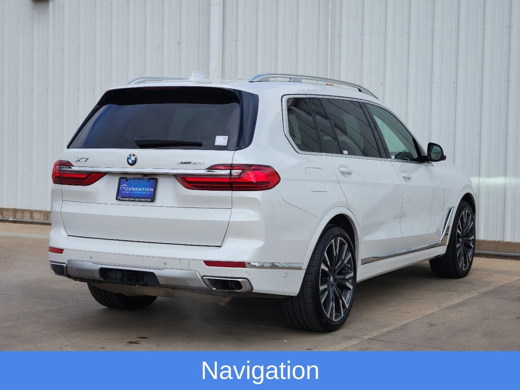 2019 BMW X7 xDrive50i 8