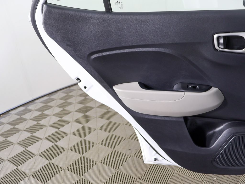 Used 2026 White Hyundai SEL image 21