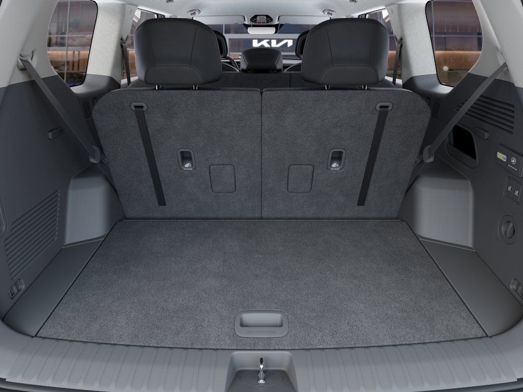 New 2026 Glacial White Pearl Kia Light image 19