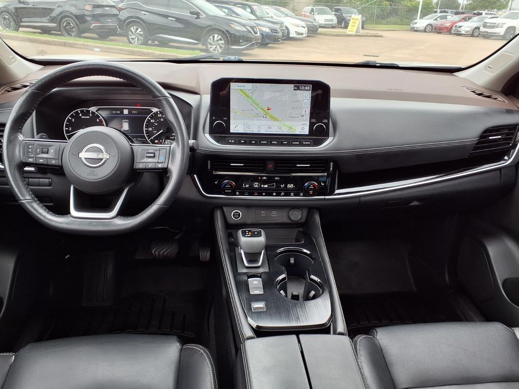 2023 Nissan Rogue SL - 8