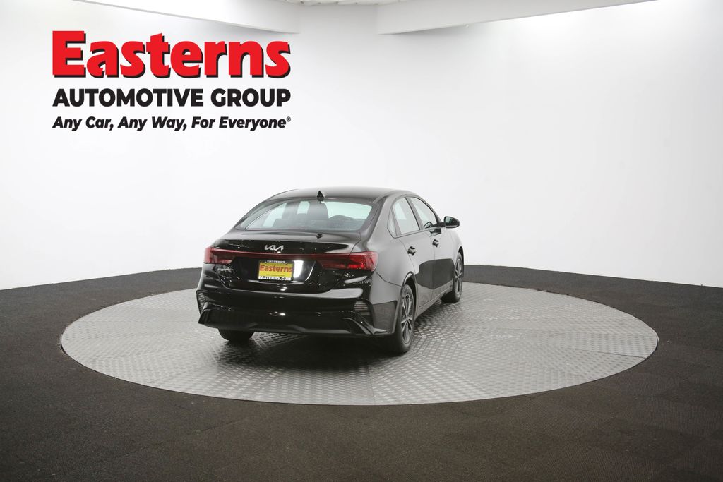 Used 2024 Black Kia LXS image 38