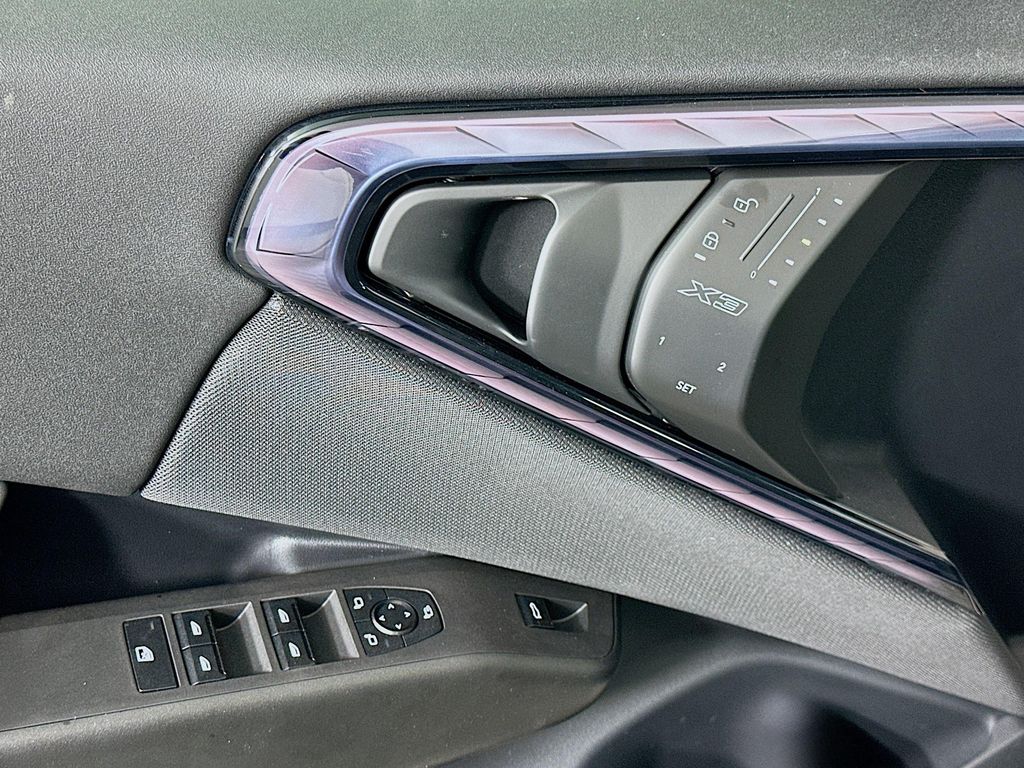 Thumbnail: 2025 BMW X3 - 20