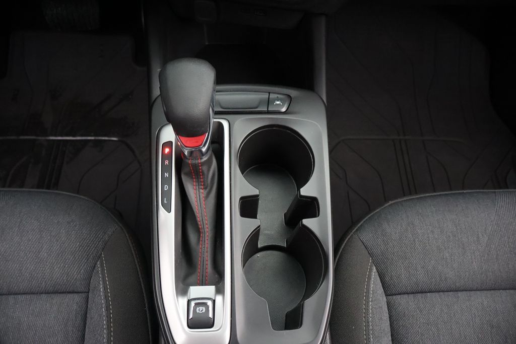 Thumbnail: 2024 Chevrolet Trax - 21