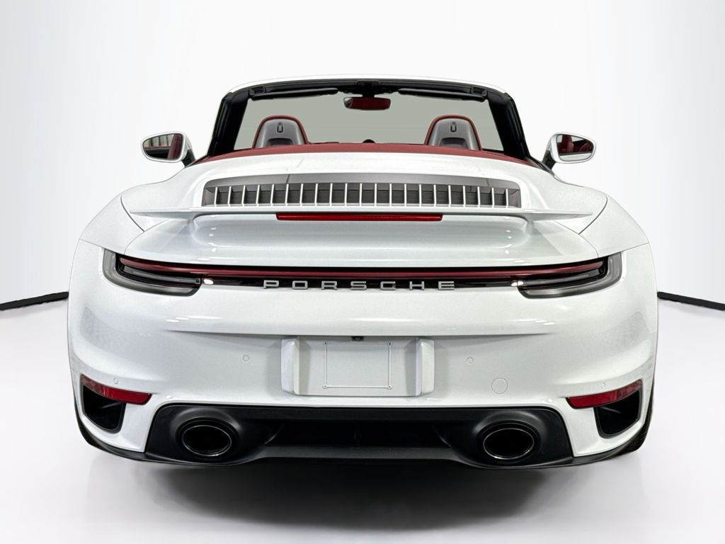 Thumbnail: 2022 Porsche 911 - 6
