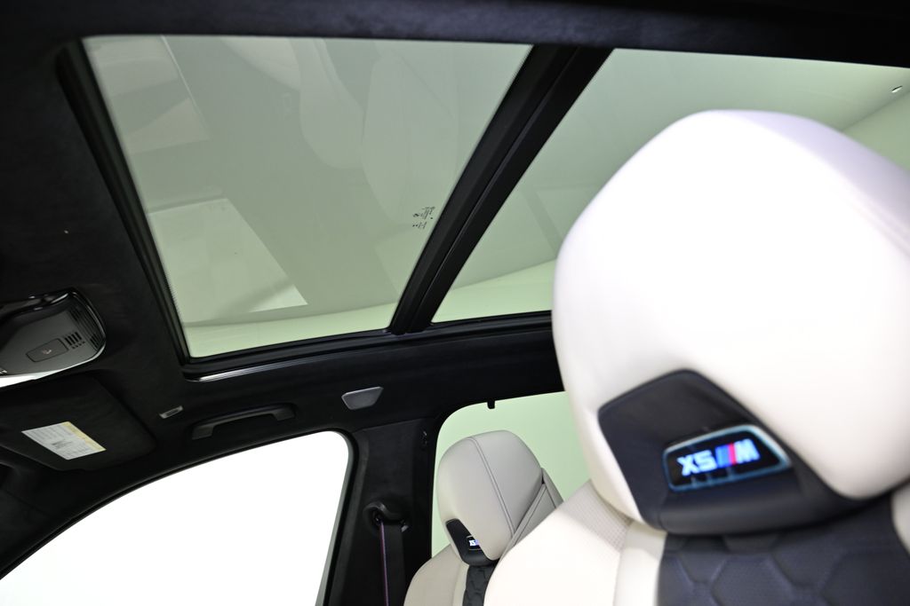 Thumbnail: 2023 BMW X5 - 20