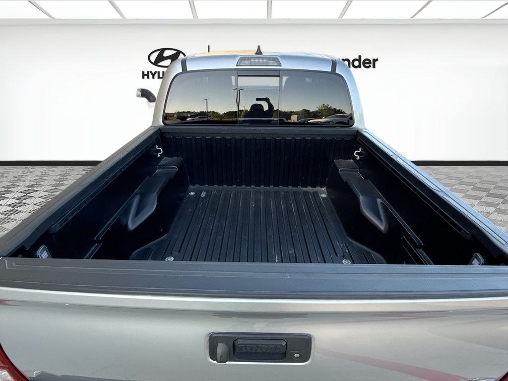 2023 Toyota Tacoma TRD Sport 23