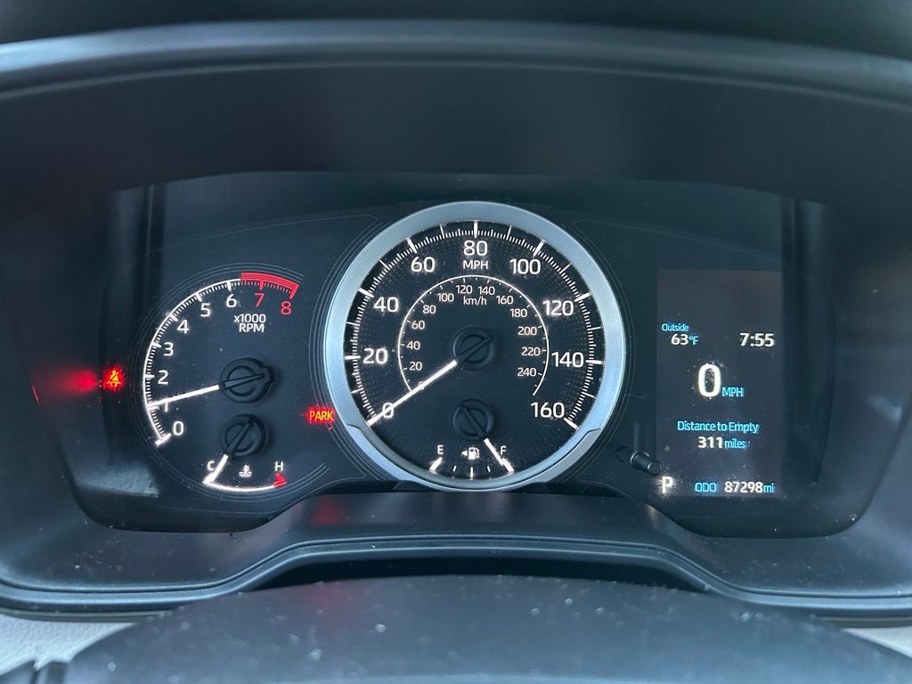 Thumbnail: 2022 Toyota Corolla - 21