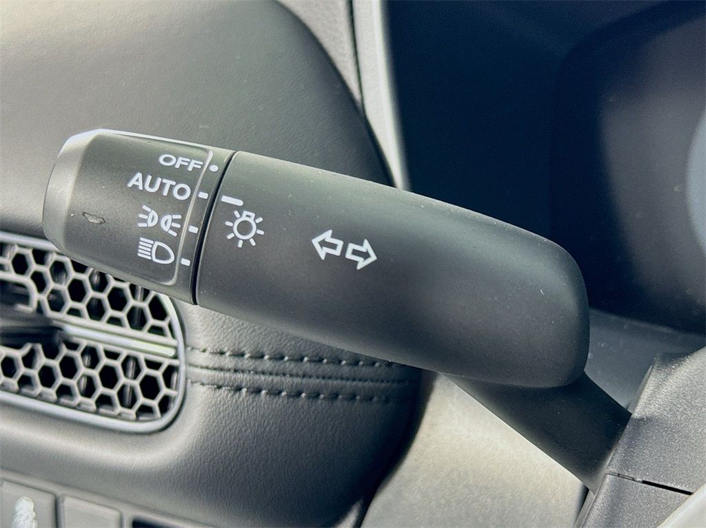 Used Car 2025 Honda Hr-v  Lx For Sale Under $30,000 In Austin, Texas