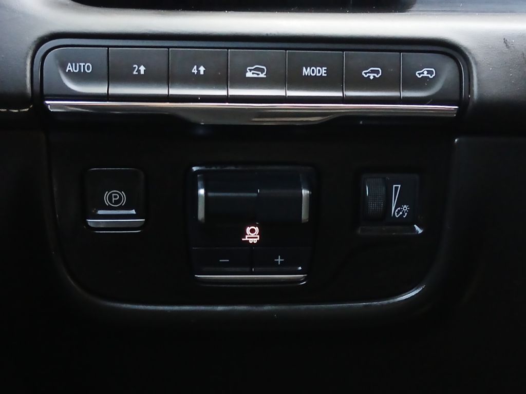 Used Car 2023 Cadillac Escalade  Sport Platinum For Sale Under $80,000 In Austin, Texas