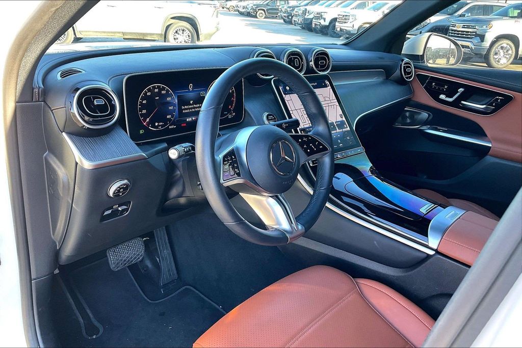 Used 2024 Mercedes-Benz GLC GLC 300 4D Sport Utility