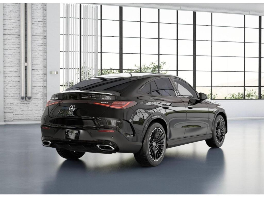 Thumbnail: 2026 Mercedes-Benz GLC - 22