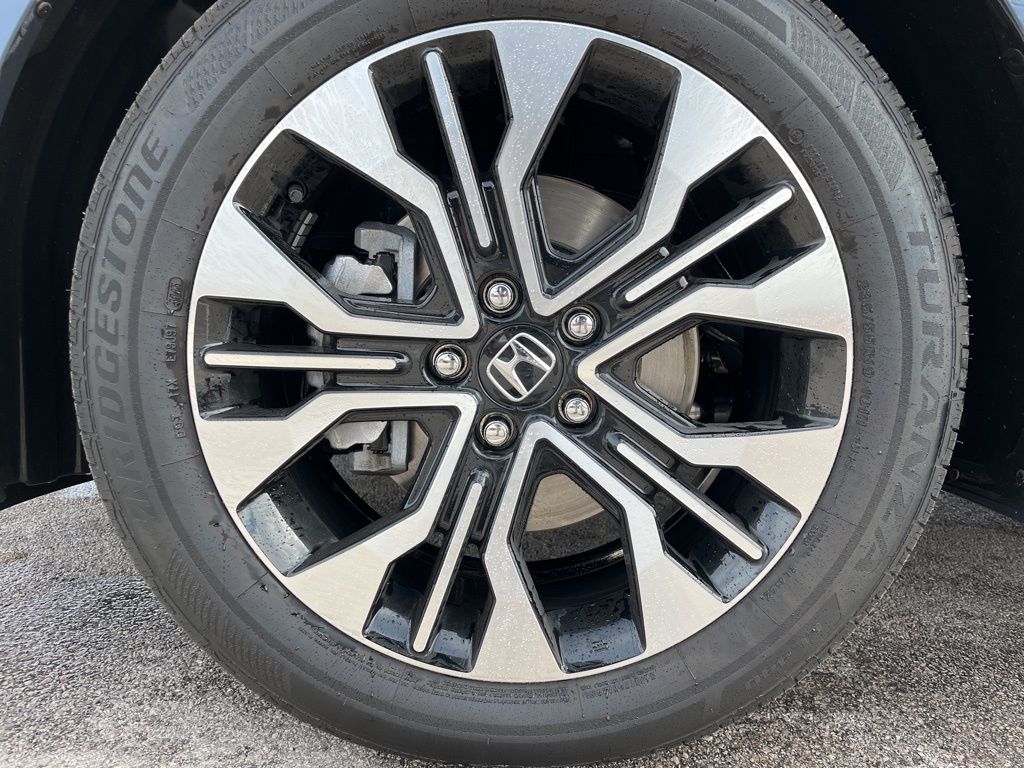 Thumbnail: 2026 Honda Odyssey - 13