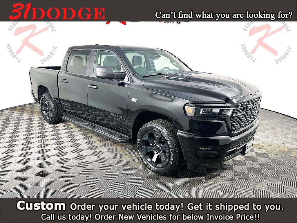 2026 RAM 1500 Express Crew Cab 4WD