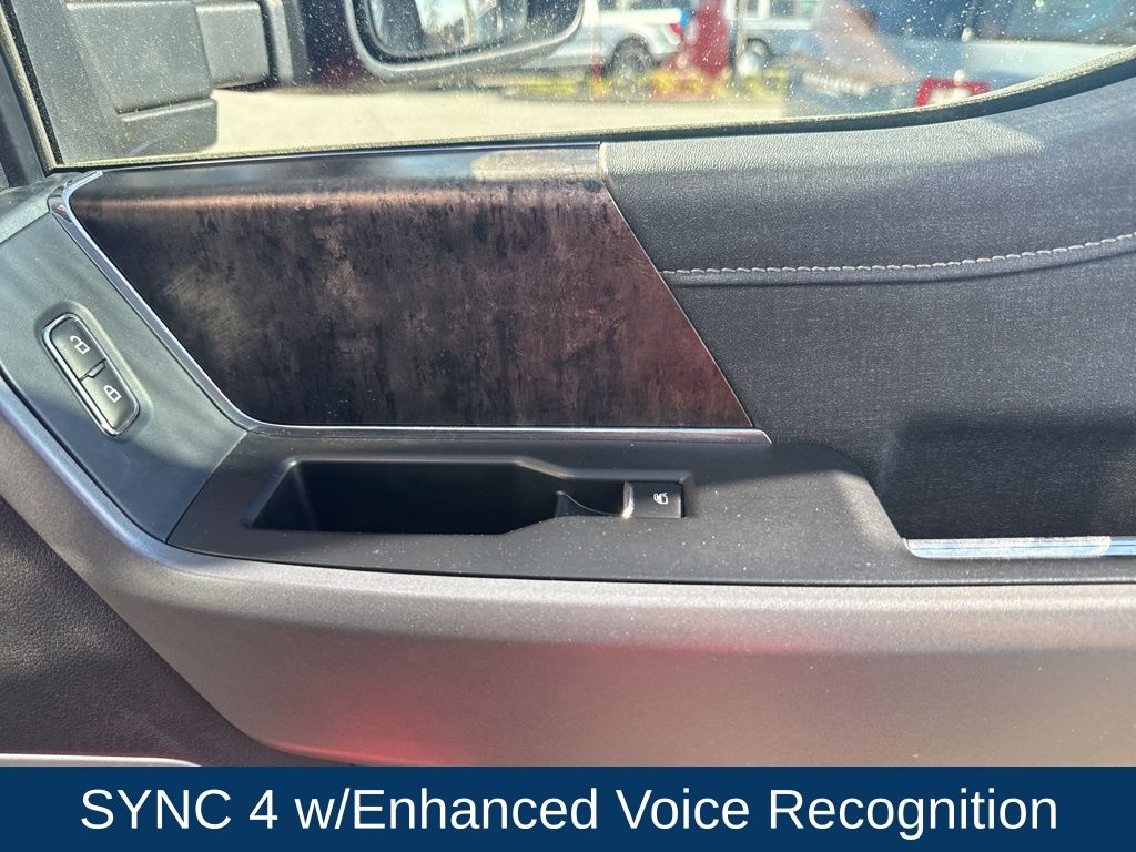 2023 Ford F-350 Super Duty LARIAT