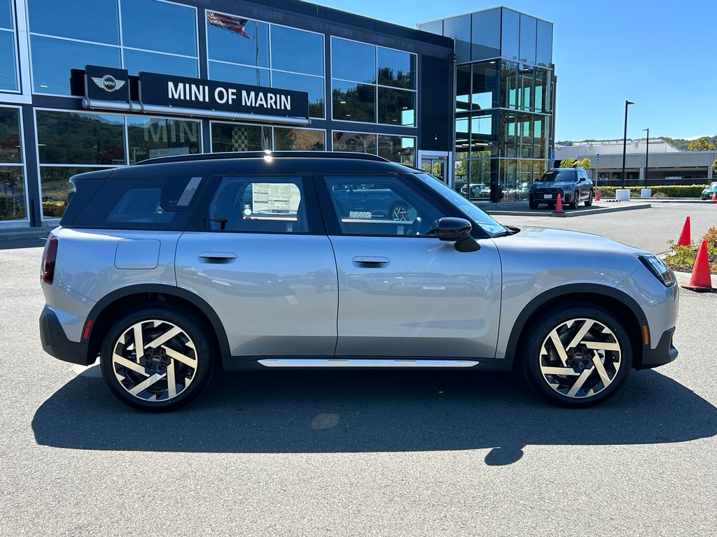 Thumbnail: 2025 MINI Cooper Countryman - 6