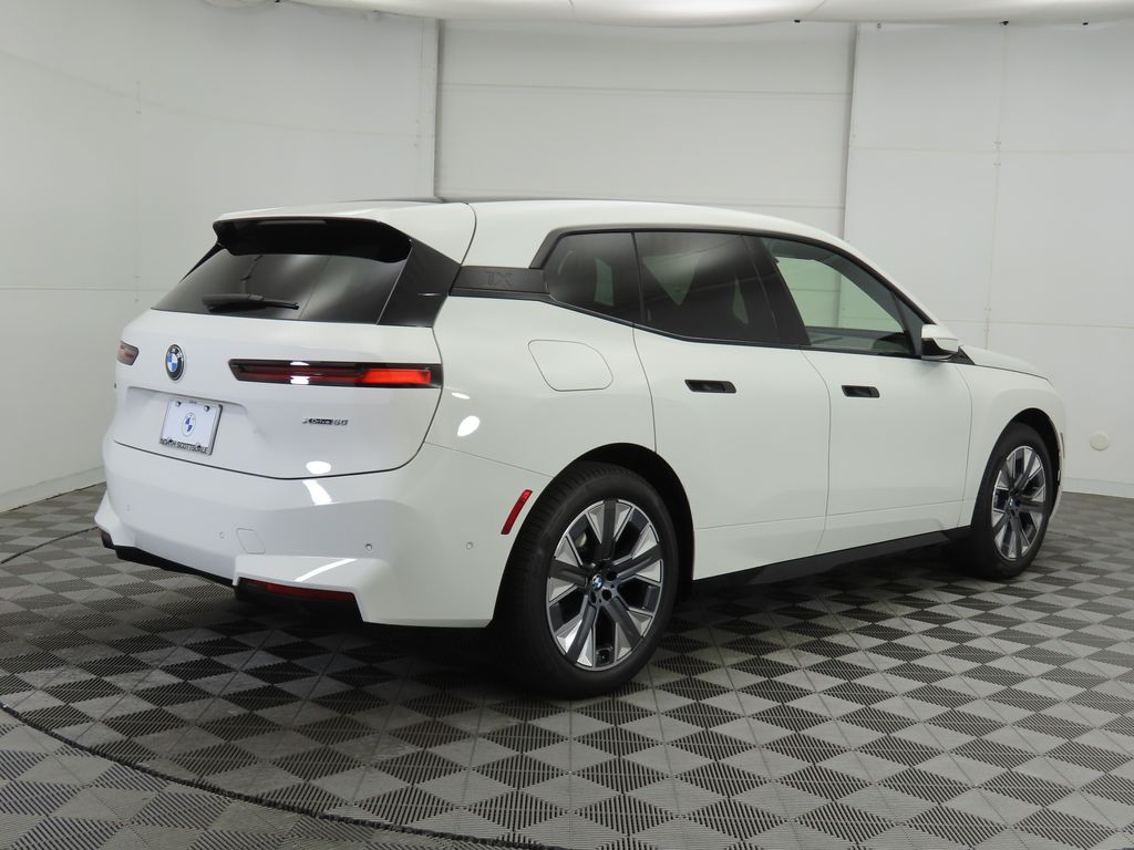 2026 BMW iX  5