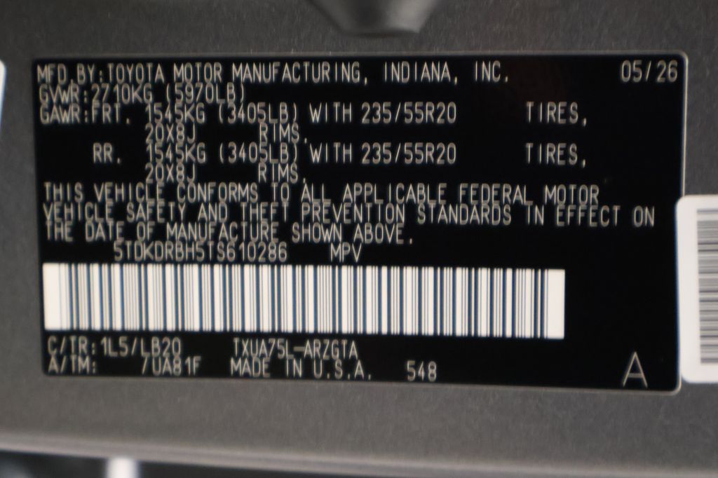 Thumbnail: 2026 Toyota Highlander - 17