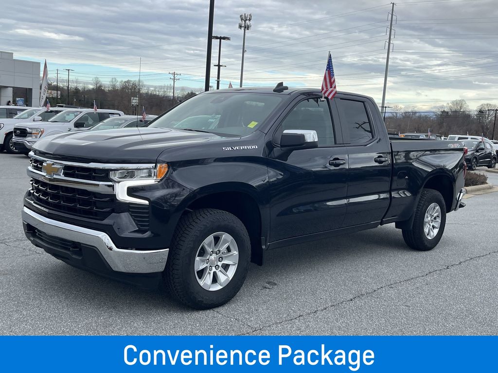 2024 Chevrolet Silverado 1500 LT photo