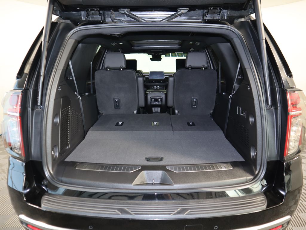 Thumbnail: 2023 Chevrolet Tahoe - 30