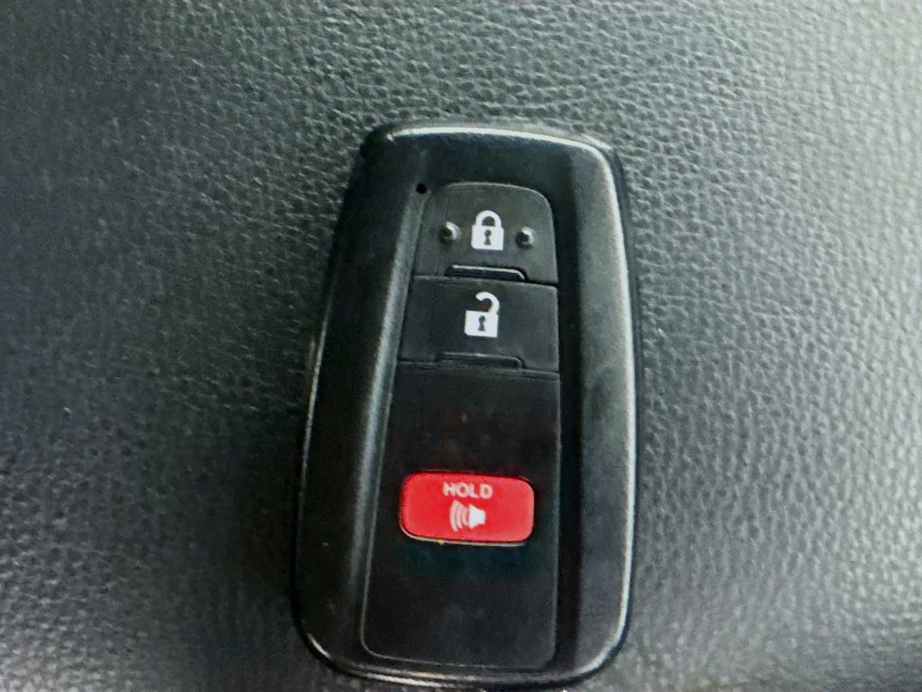 Used Car 2025 Toyota Rav4 Hybrid  Xle For Sale Under $35,000 In Austin, Texas