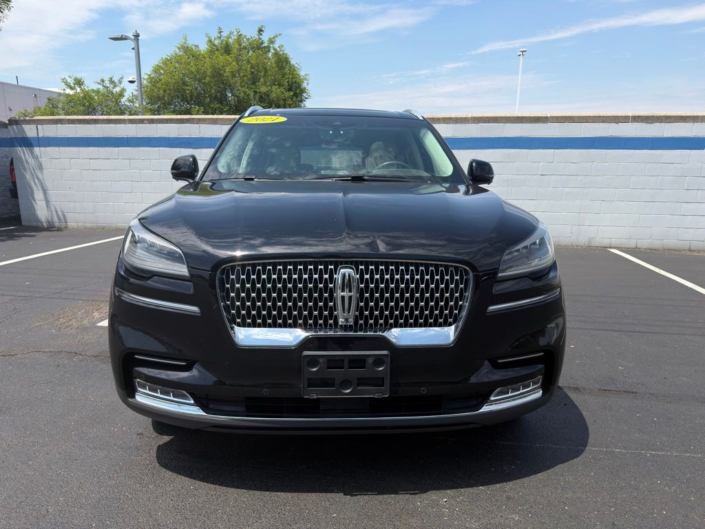 Thumbnail: 2021 Lincoln Aviator - 8