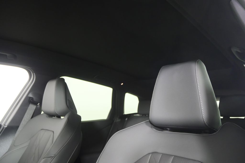 Thumbnail: 2026 BMW X3 - 12
