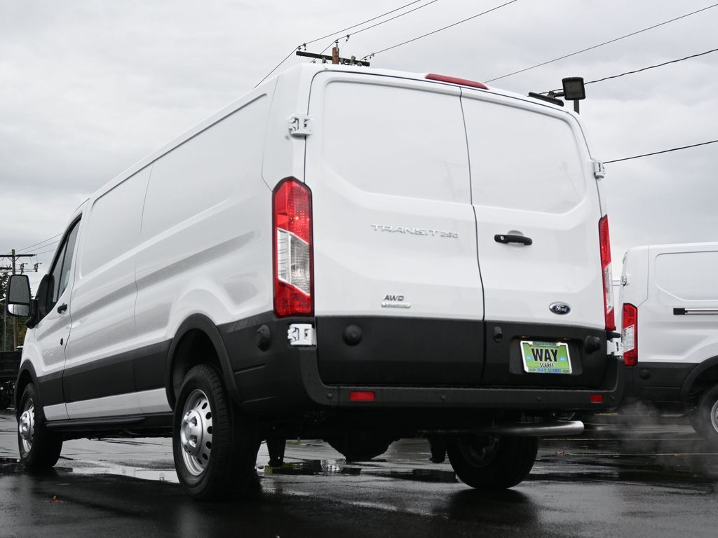 2024 Ford Transit 250