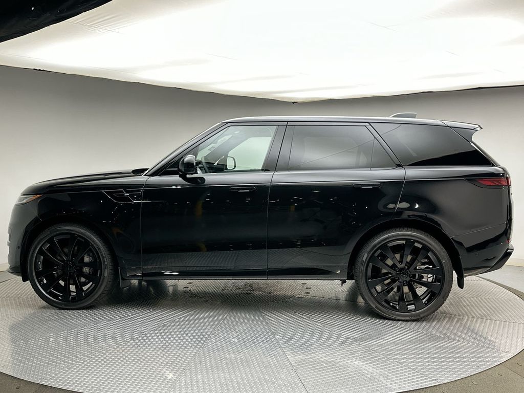 Thumbnail: 2026 Land Rover Range Rover Sport - 2