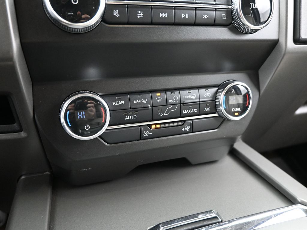 2020 Ford Expedition XLT MAX