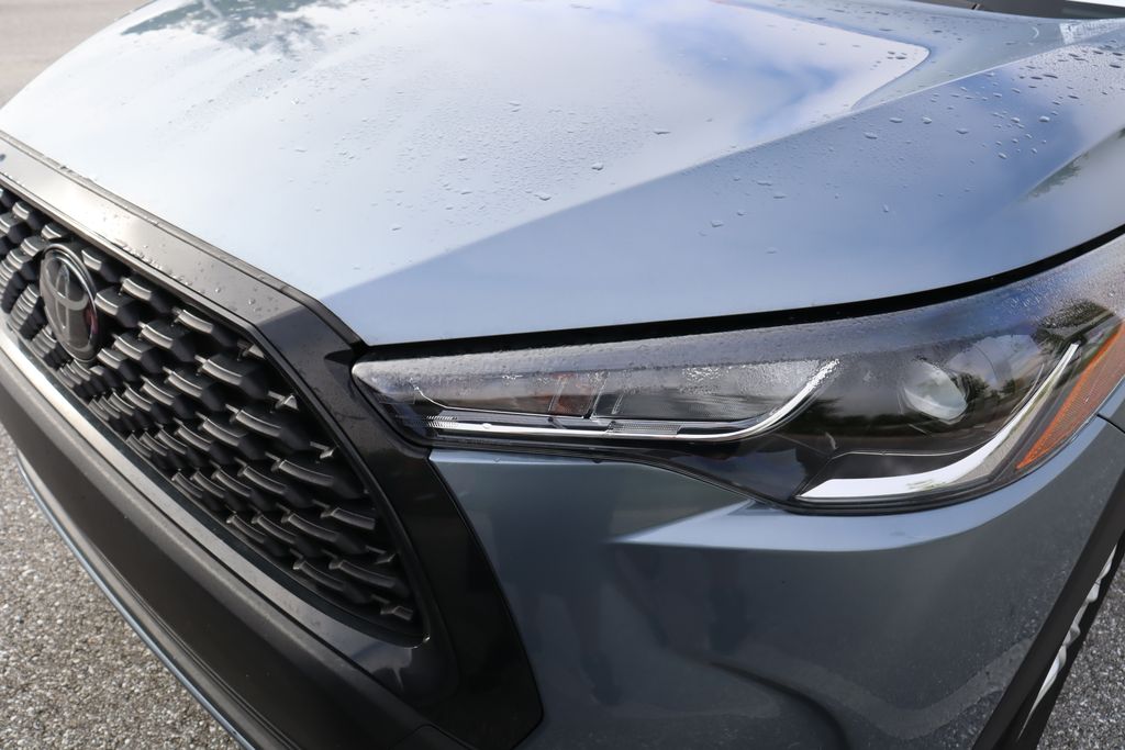 Thumbnail: 2024 Toyota Corolla Cross - 3